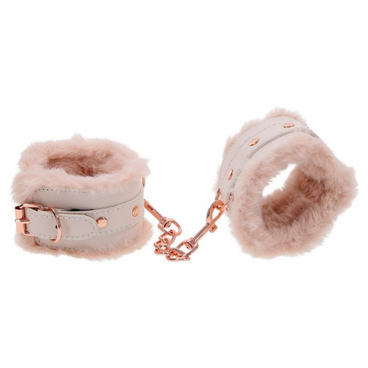 V2HC71B69345523636F2842C9B31AEF6D4CR5804303P1