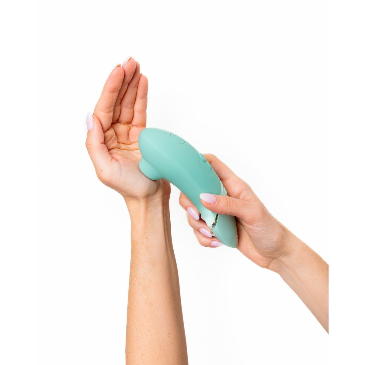 V6H8BF6A118003A4B503067D7F65075A216R4681082P8