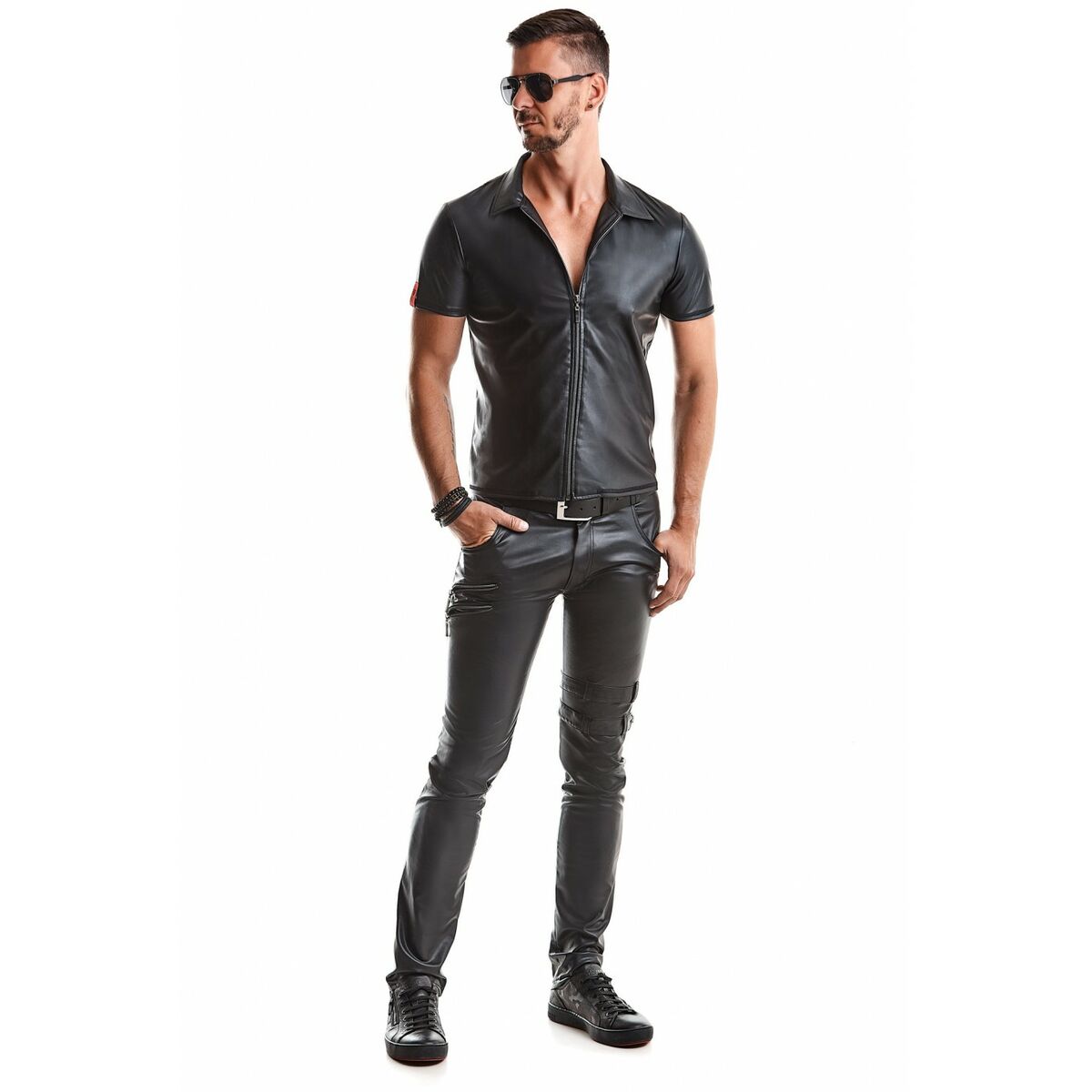 V6H9FFB22123E9727345283DF8F696A0D9AR5155384P6