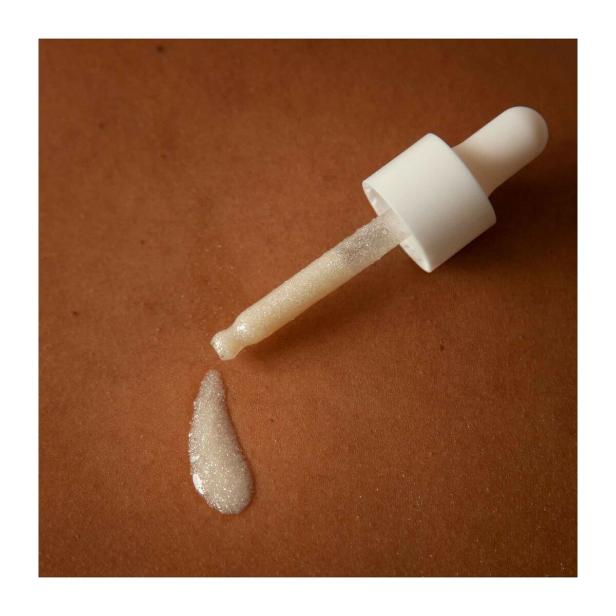 V6H6E5354865D3D179C65A2A11D8908AD0DR4677242P9